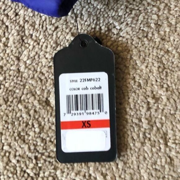 Women’s Guess XS Puffer Jacket - Picture 6 of 15